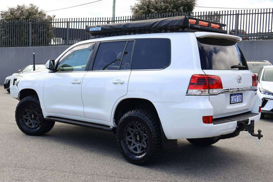 2016 Toyota LandCruiser VDJ200R VX SUV Image 2