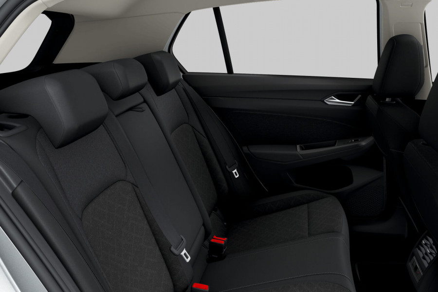 2023 Volkswagen Golf 8 110TSI Life Hatch Image 12