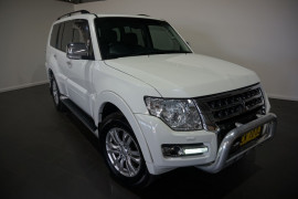 Mitsubishi Pajero GLS NX Turbo
