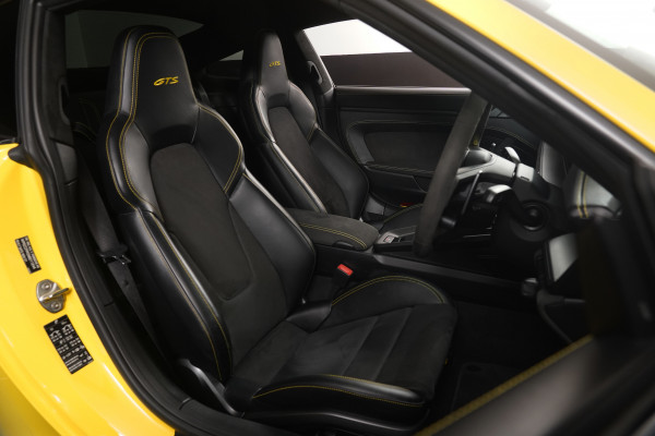 2022 Porsche 911 Carrera GTS Coupe Image 31