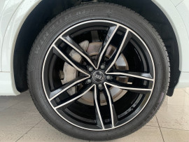 2015 MY16 Audi Q7 4M MY16 TDI Suv