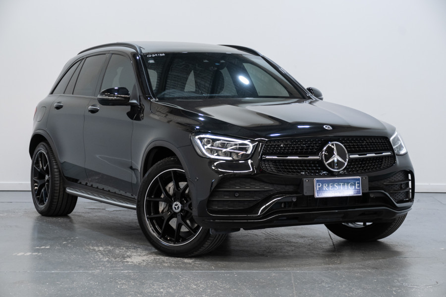 2022 Mercedes-Benz GLC-Class GLC300 e SUV Image 1