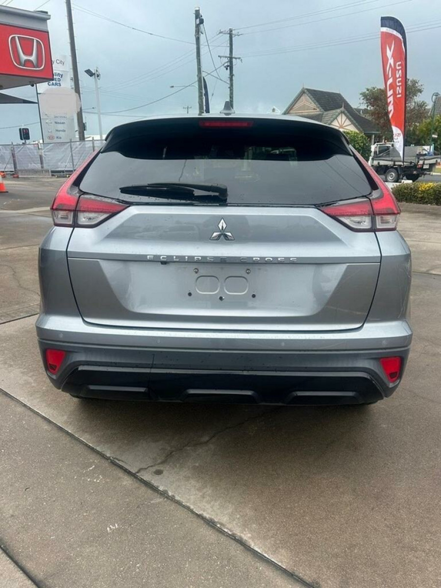 2023 Mitsubishi Eclipse Cross YB Black Edition SUV Image 4