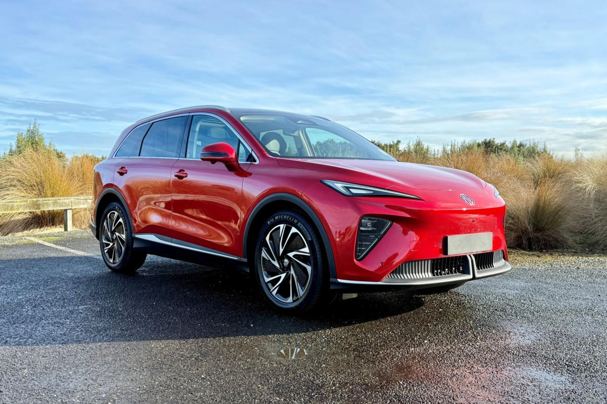 2026 MG MGS6 EV IS3E Essence SUV