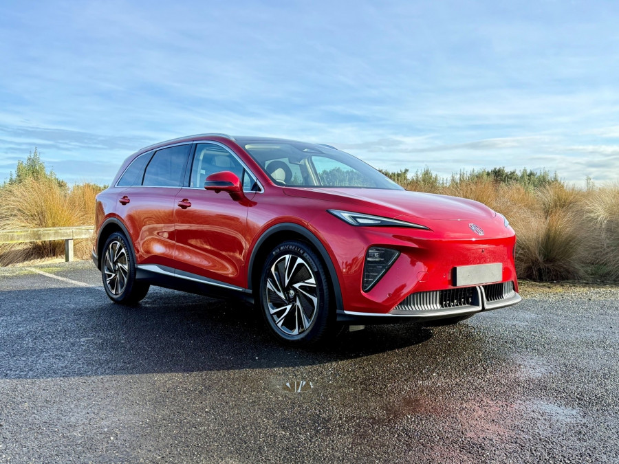 2026 MG MGS6 EV IS3E Essence SUV Image 1