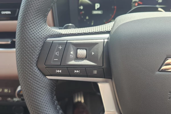 2025 Mitsubishi Outlander ZM Exceed Tourer SUV Image 16