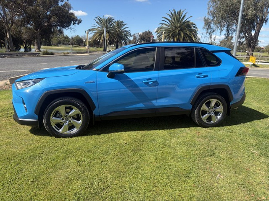 2019 Toyota RAV4 AXAH52R GXL SUV Image 4