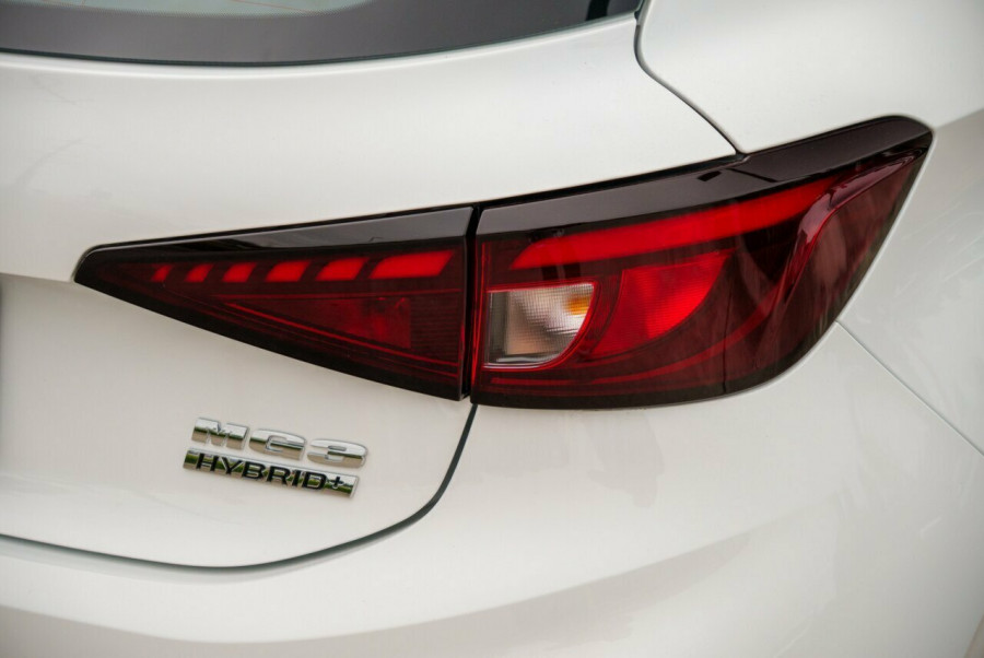 2024 MY24.5 MG MG3 ZP22 Essence Hybrid+ Hatch Image 7