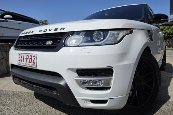 2016 Land Rover Range Rover Sport L461 SDV6 HSE SUV Image 2