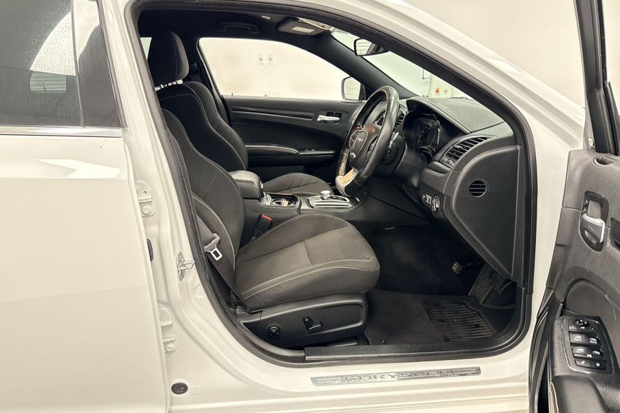 2020 Chrysler 300 LX SRT Core Sedan Image 20