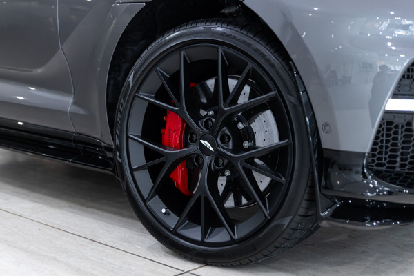 2025 Aston Martin DBX Wagon Image 19