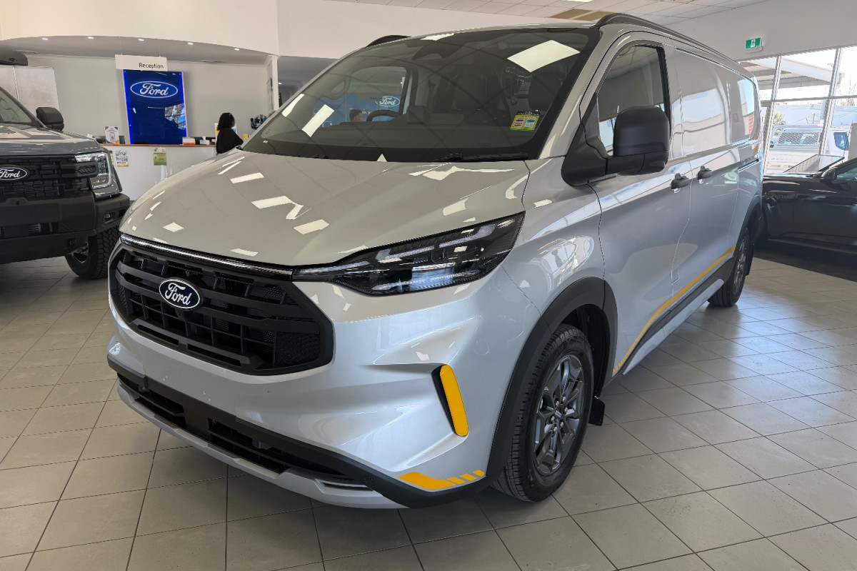 2026 MY26.5 Ford Transit Custom AV Trail LWB Van