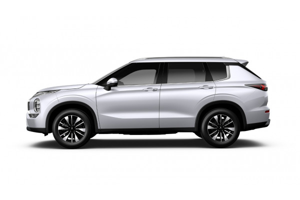 2025 Mitsubishi Outlander ZM LS SUV Image 2