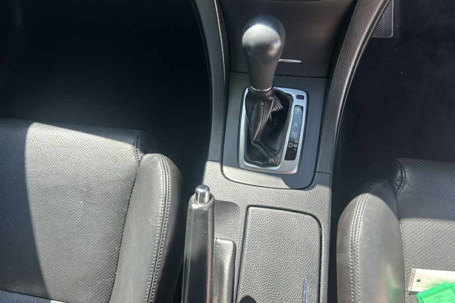 2012 Suzuki Kizashi FR MY11 Prestige Sedan Image 12
