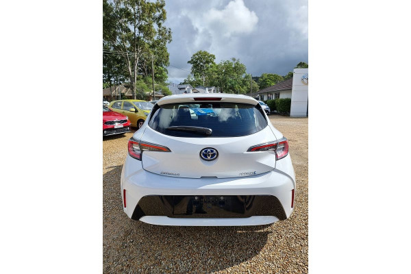 2022 Toyota Corolla ZWE219R  Ascent Sport Hybrid Hatch Image 6