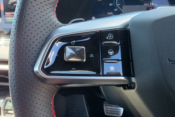 2025 MG MG7  Essence Sedan Image 16