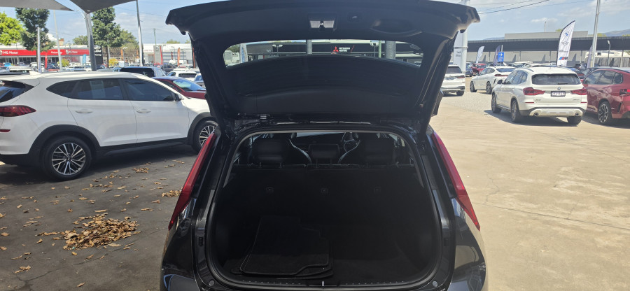 2023 Kia Niro SG2 EV GT-Line SUV Image 12