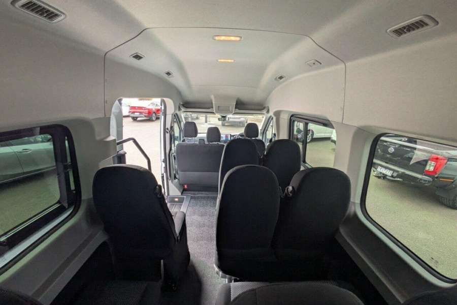 2025 MY24 LDV Deliver 9  12-Seat Bus Image 13