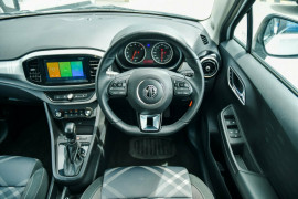 2023 MG MG3 SZP1 Core Hatch
