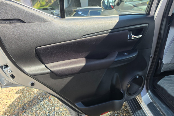 2024 Toyota Fortuner GUN156R GX SUV Image 36