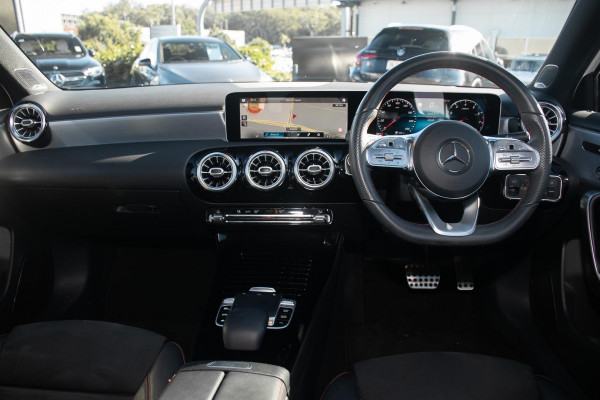 2018 Mercedes-Benz A-Class W177 A200 Hatch image 7