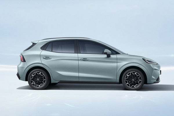 2026 MG MG4 EV Urban AH4E Essence 54 Hatch Image 2
