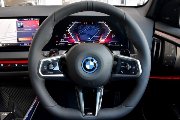 2026 BMW X3 G45 30e xDrive SUV image 8