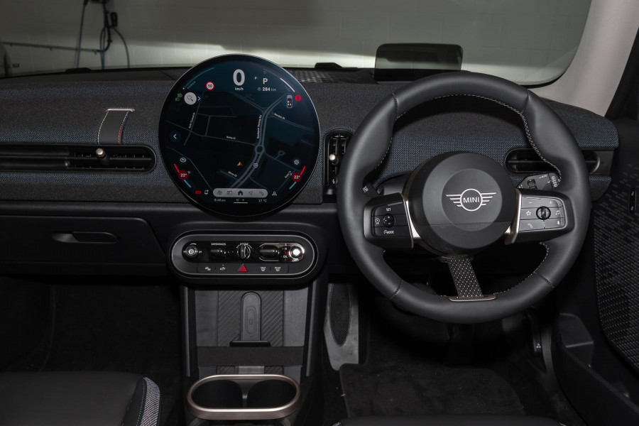 2025 MINI Cooper F65 C Classic Hatch