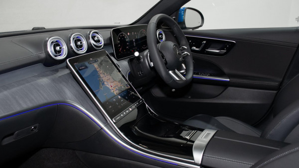 2025 Mercedes-Benz C-Class W206 C350 e Sedan image 8