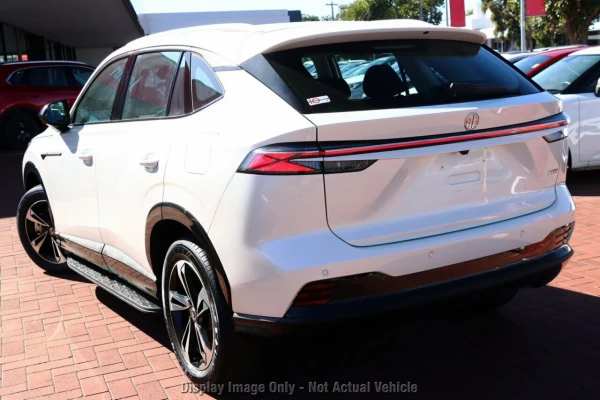 2025 MG HS AS33 Super Hybrid Excite SUV Image 3