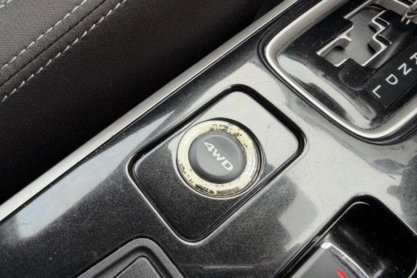 2016 MY17 Mitsubishi Outlander ZK LS Safety Pack SUV Image 23