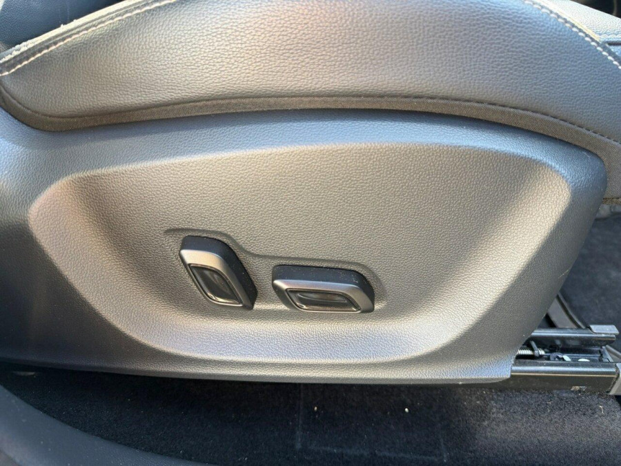 2020 MY21 MG ZS EV AZS1 Essence SUV Image 12