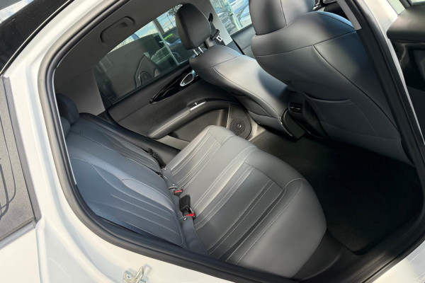 2026 MY27 Geely EX2 E22H Inspire Hatch Image 4