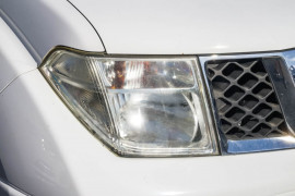 2010 Nissan Navara D40 ST Utility