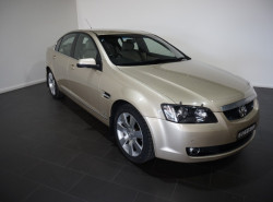 Holden Calais CALAIS V