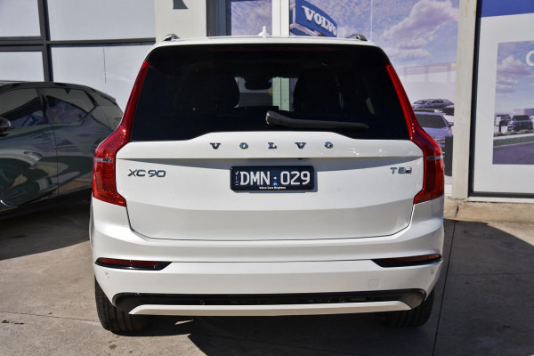 2024 MY25 Volvo XC90  Ultra T8 Plug-In Hybrid SUV Image 5