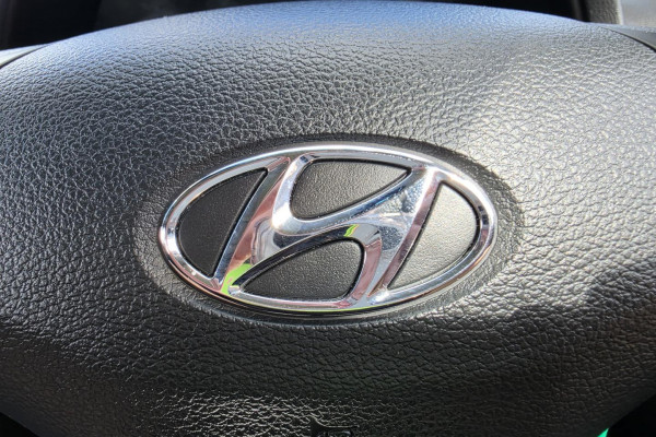 2019 Hyundai i30 PD2 Active Hatch Image 23