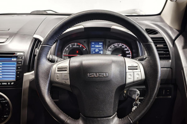2014 Isuzu MU-X LS-T SUV Image 8
