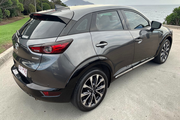 2022 Mazda CX-3 DK sTouring SUV Image 3