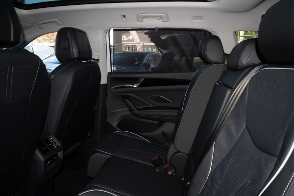 2025 Volkswagen Tayron R4 150TSI Elegance SUV Image 8