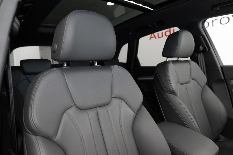2025 Audi Q5 FY 55 TFSI e S Line SUV