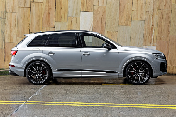 2026 Audi SQ7 4M TFSI SUV image 3