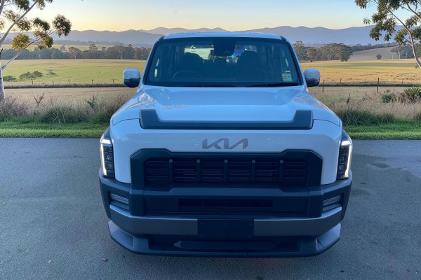 2025 MY26 Kia Tasman TK SX Cab Chassis Image 5