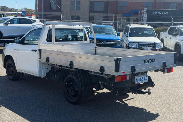 2023 Toyota HiLux TGN121R WorkMate Cab Chassis Image 4