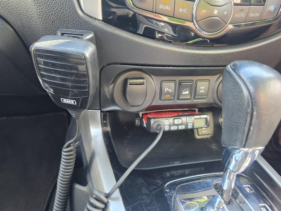 2016 Nissan Navara D23 ST-X Ute Image 26