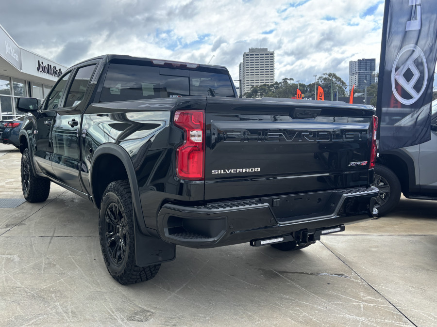 2025 Chevrolet Silverado T1 1500 ZR2 W/Tech Pack Ute Image 5