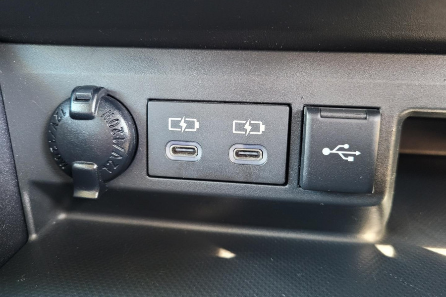 2021 Toyota Kluger AXUH78R GX SUV Image 19
