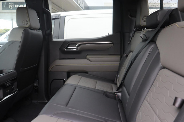 2025 MY24 Chevrolet Silverado T1 1500 ZR2 W/Tech Pack Ute Image 48