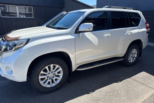 2016 Toyota LandCruiser Prado GDJ150R Kakadu SUV Image 5