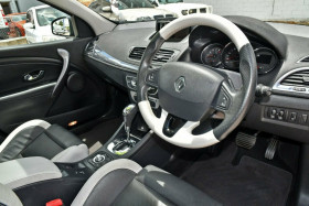 2014 Renault Megane III K95 Phase 2 GT-Line Sportwagon EDC Premium Wagon